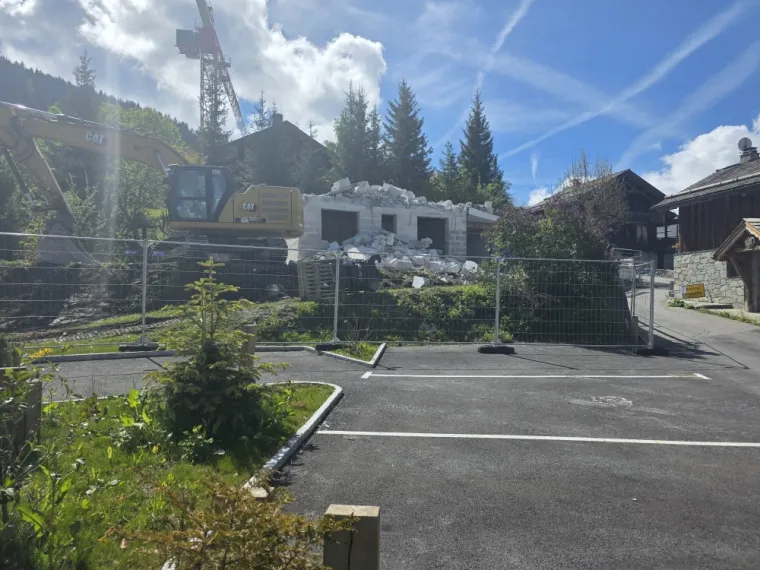 Démolition d'un chalet à MERIBEL VILLAGE, Fréjus, MARTIN Hervé Terrassement