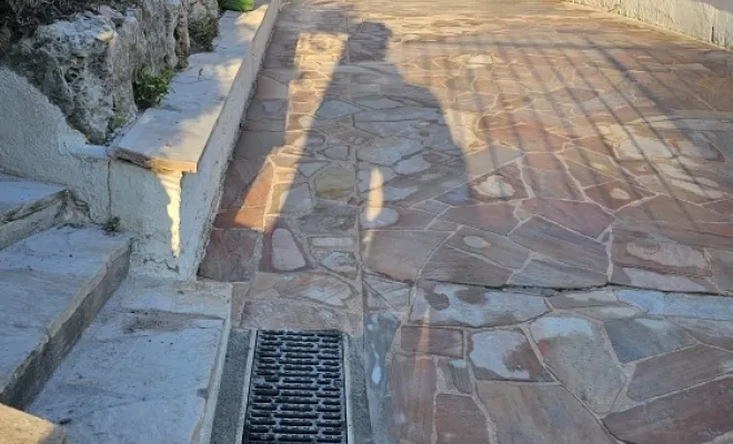 Reprise et mise aux normes du réseau pluvial, Fréjus, MARTIN Hervé Terrassement