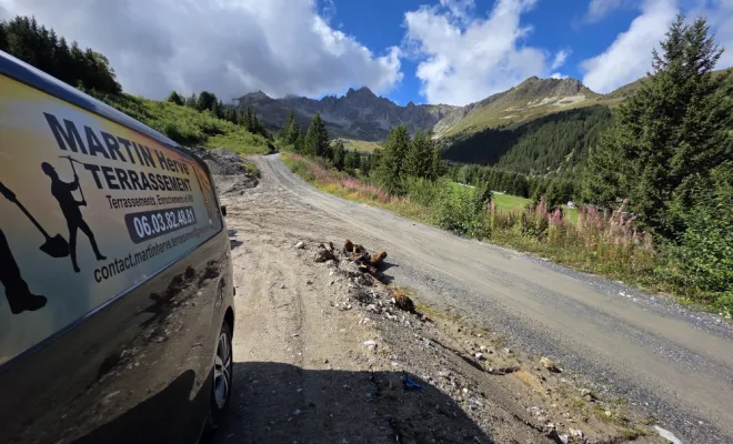 Mise au propre et à l'état naturel d'un terrain, Fréjus, MARTIN Hervé Terrassement