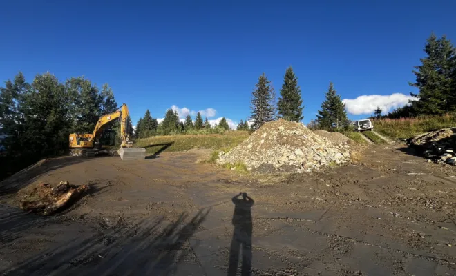 Mise au propre et à l'état naturel d'un terrain, Fréjus, MARTIN Hervé Terrassement